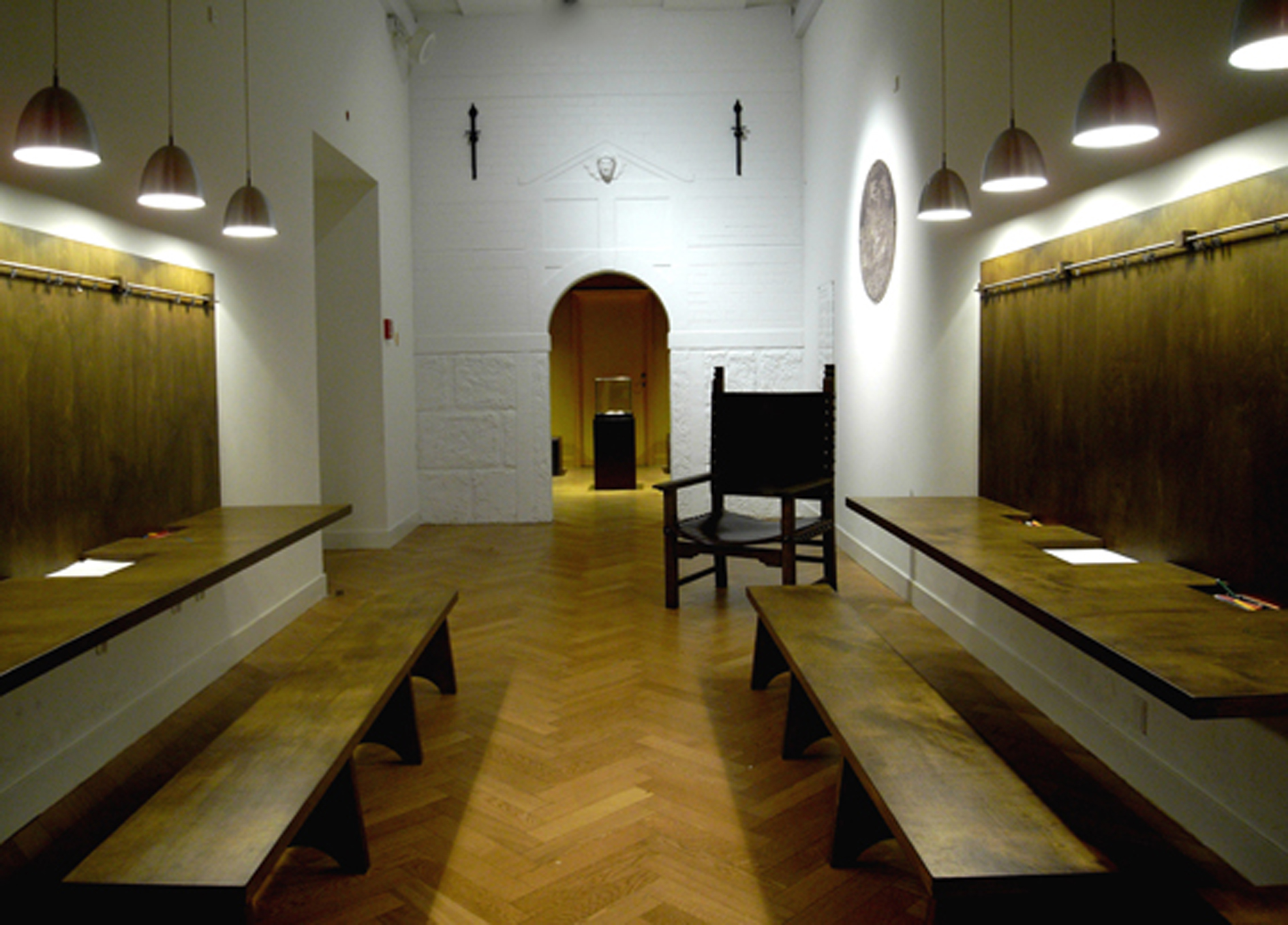 Kabinet, tegneplads, stol til oplæsning. Renæssancen Børnenes Museum, Nationalmuseet. 2010